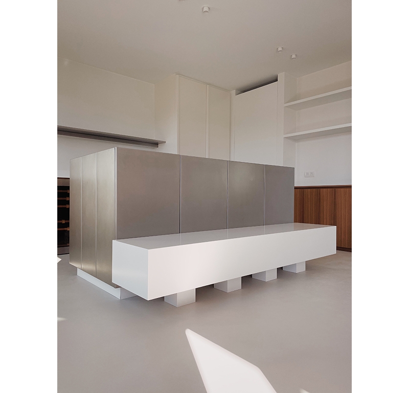 LOUISE - image 5