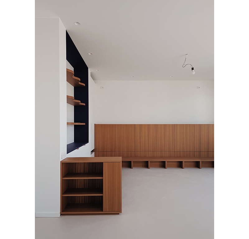 LOUISE - image 12